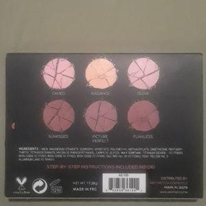 New aesthetica contour palette